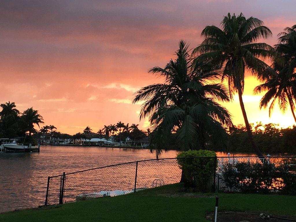 Lighthouse Point First Se - Residential Lease