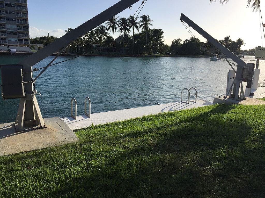 Lighthouse Point First Se - Residential Lease