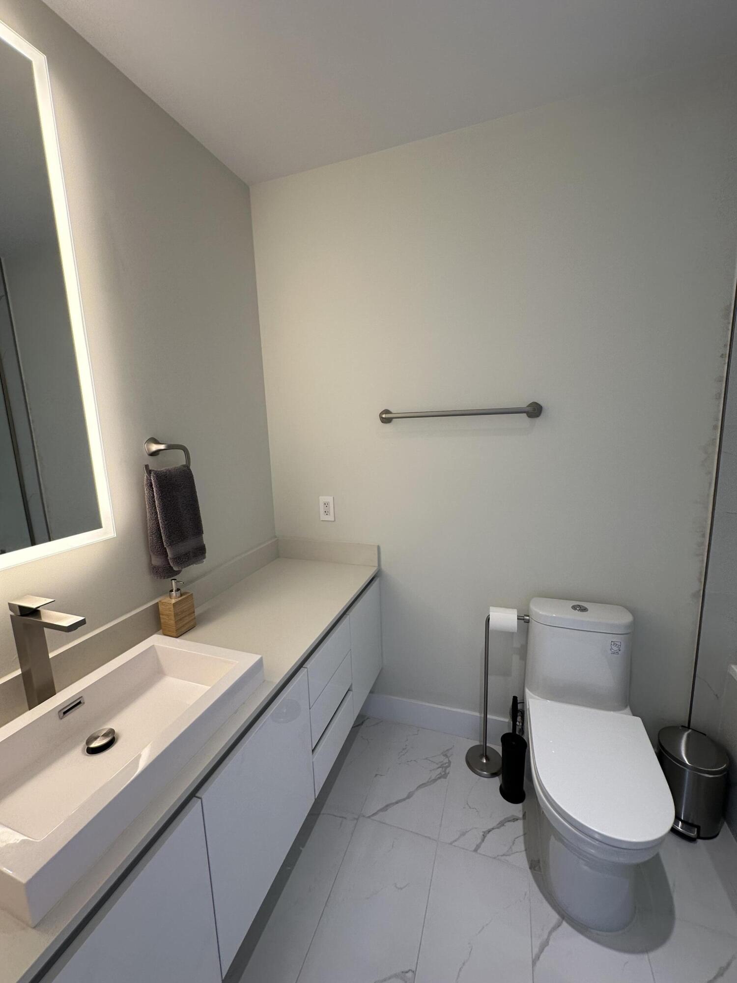 AMRIT OCEAN RESORT CONDO - Residential