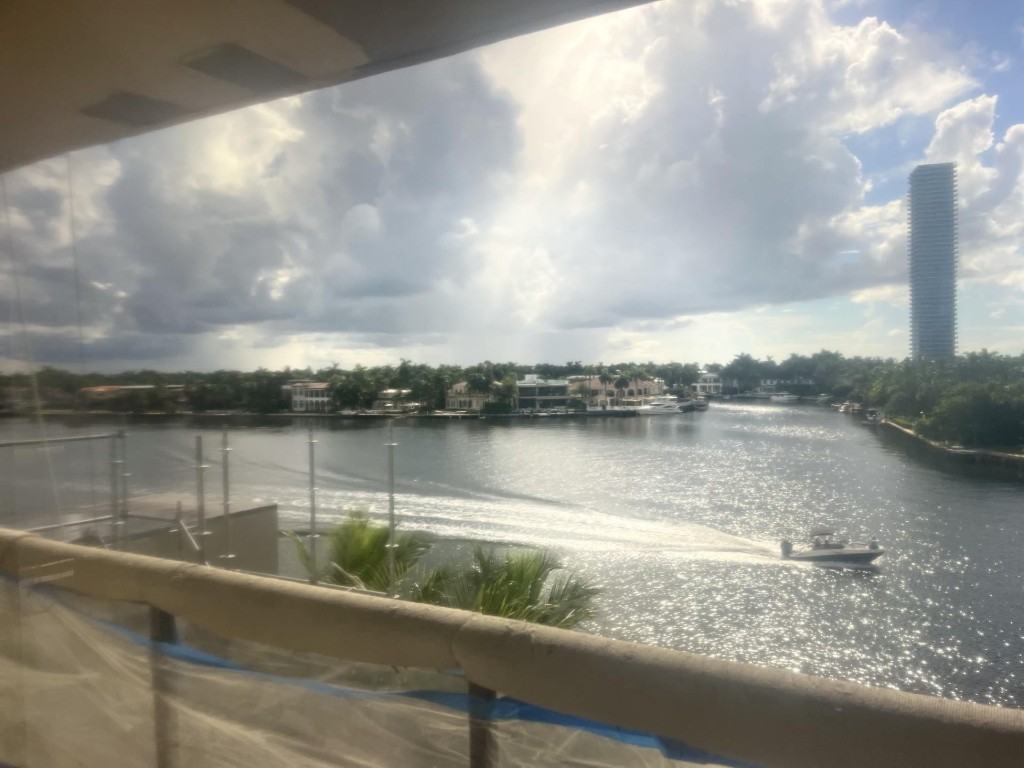 19667 Turnberry Way 4J