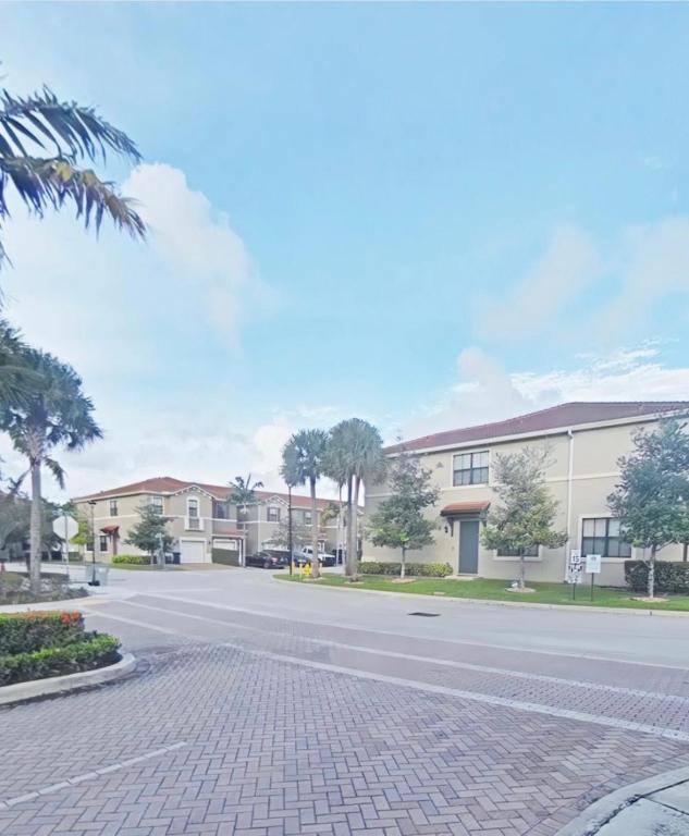 NEW COVENANT CHURCH PLAT - Residential Lease