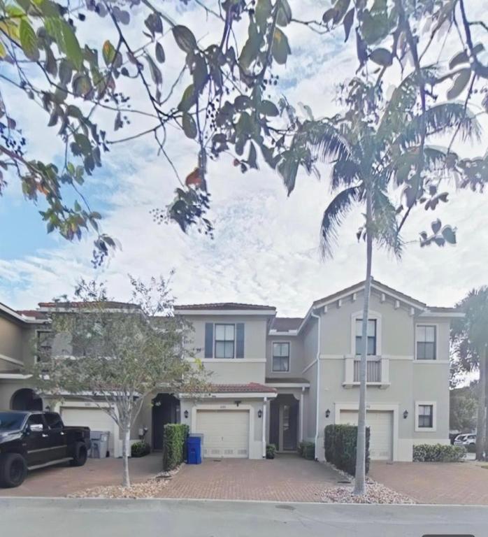 NEW COVENANT CHURCH PLAT - Residential Lease