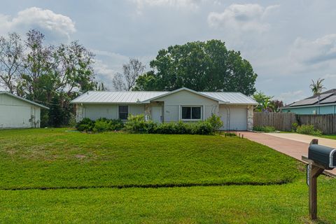 Property photo of 537 Nw Sagamore Terrace, Port St Lucie, FL 34983