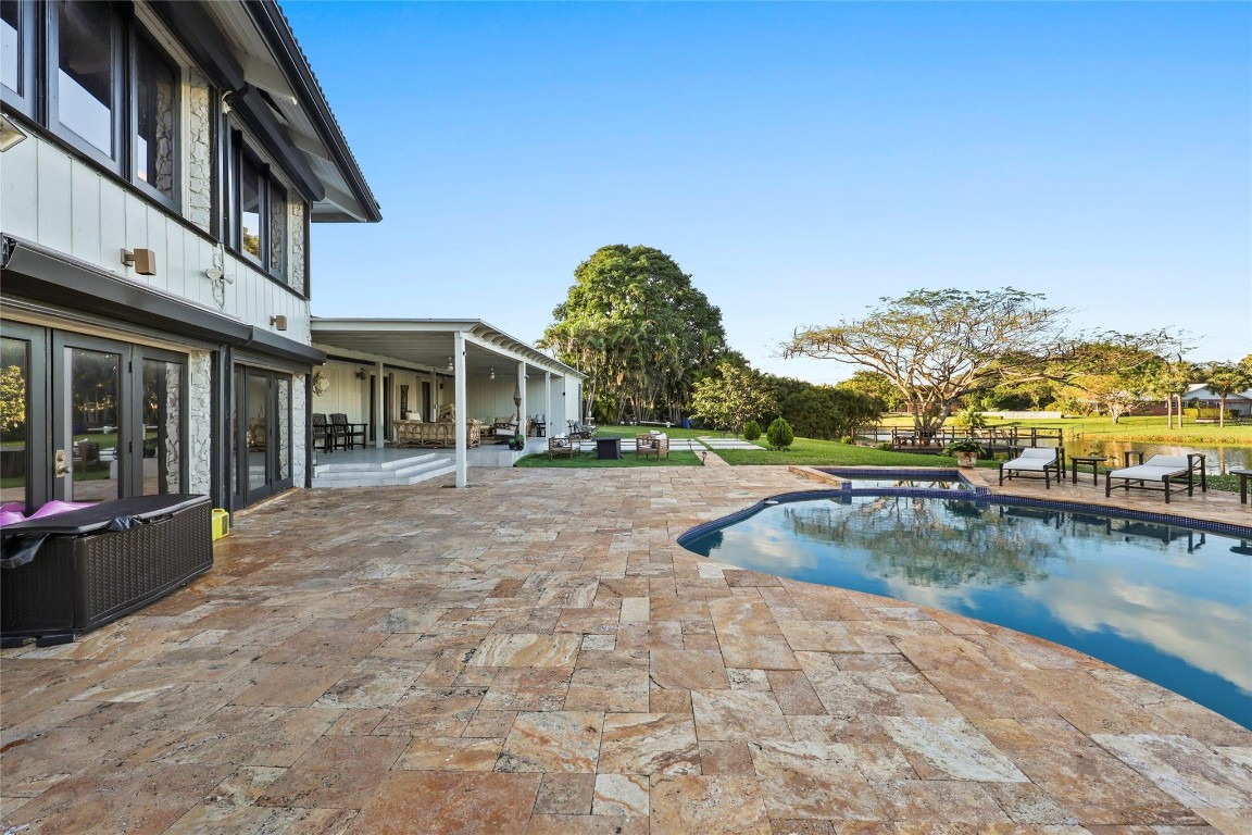 Running Brook Hills 70-23 - Residential