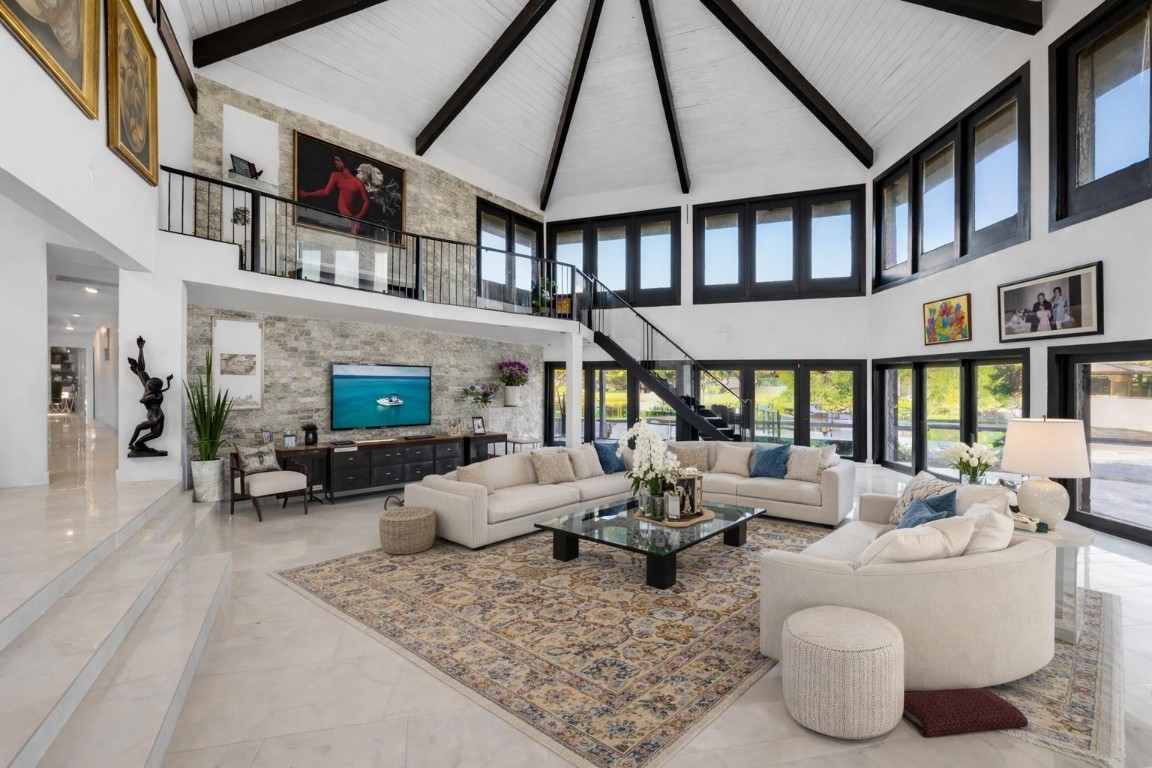 Running Brook Hills 70-23 - Residential