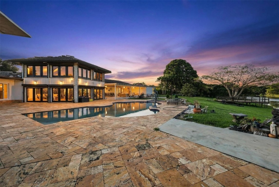 Running Brook Hills 70-23 - Residential