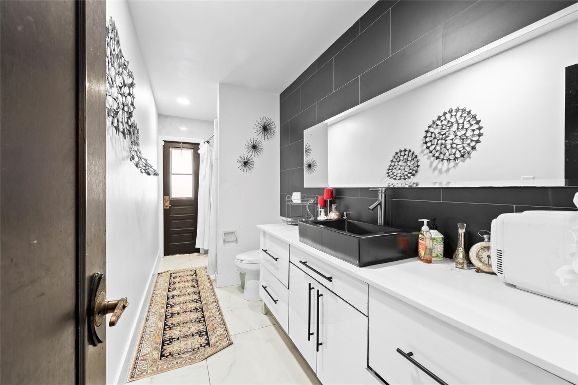 Running Brook Hills 70-23 - Residential