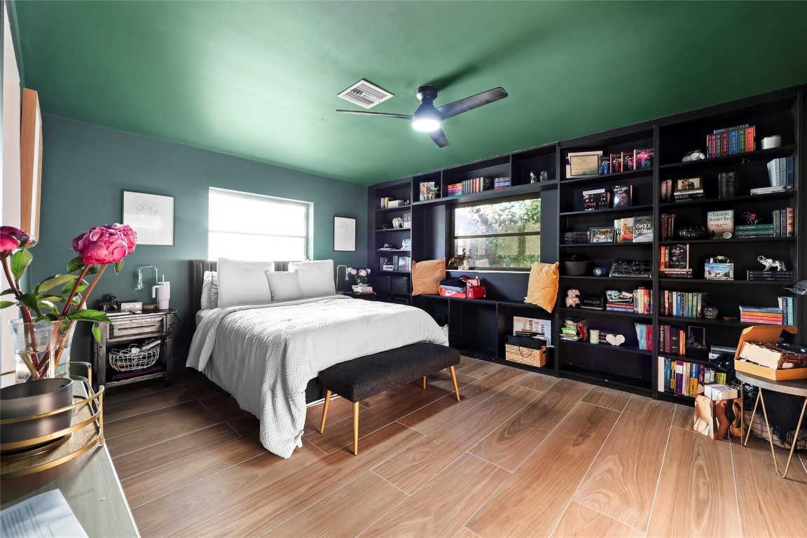 Running Brook Hills 70-23 - Residential