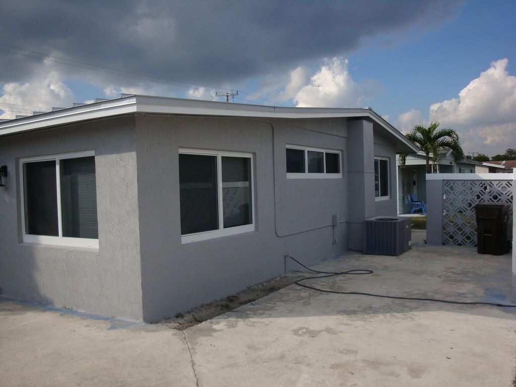 Photo of 1458 7th Street, West Palm Beach, FL 33401 (MLS # R11048043)