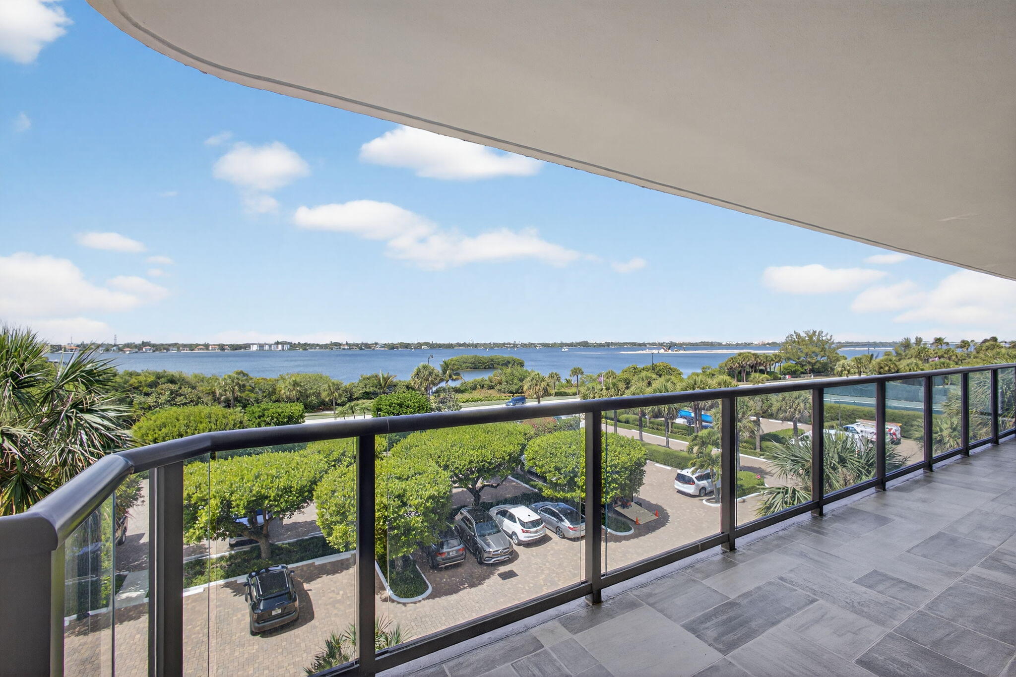 HALCYON OF PALM BEACH - Residential