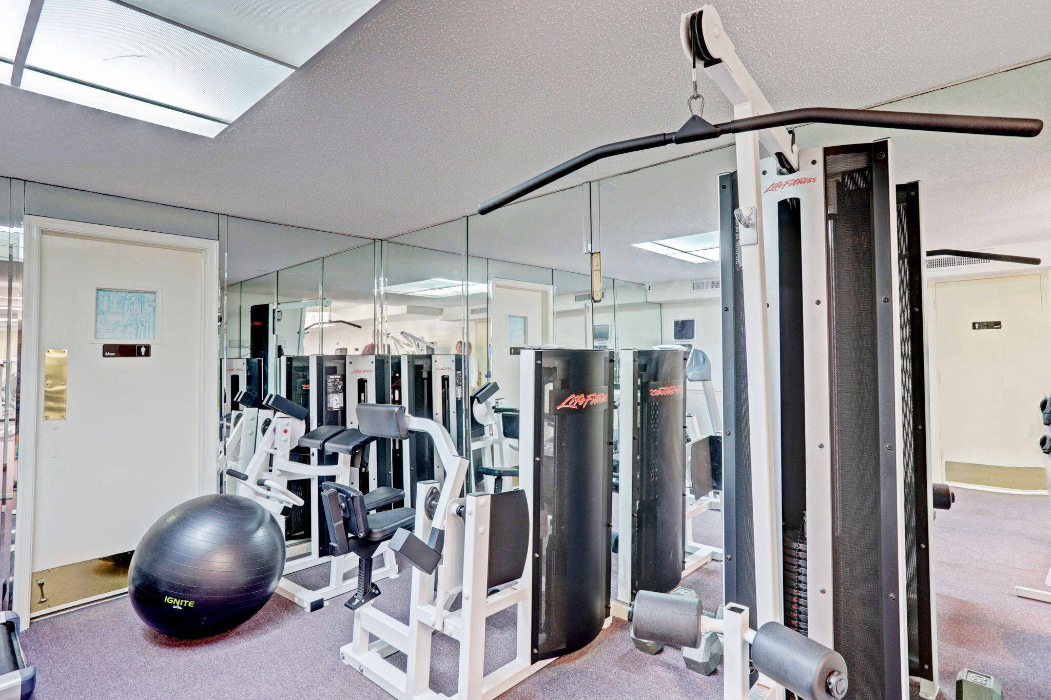 HALCYON OF PALM BEACH - Residential