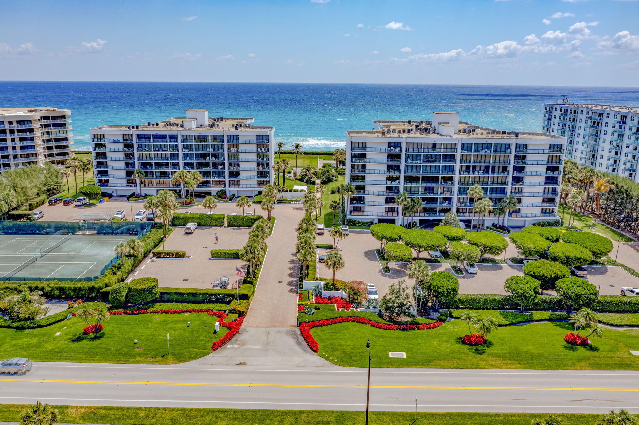 HALCYON OF PALM BEACH - Residential