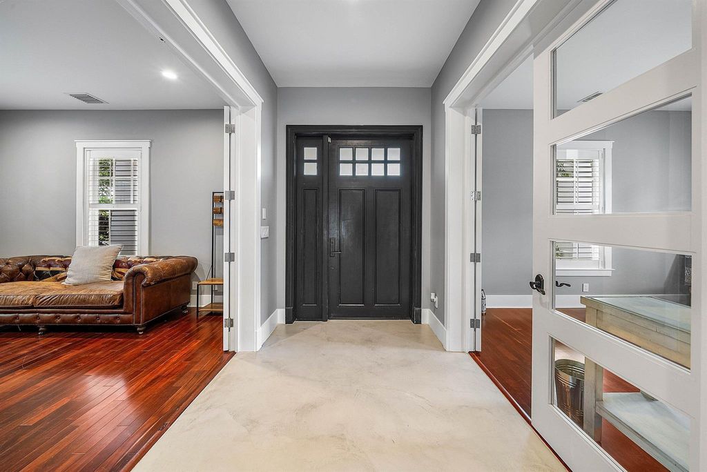 Photo of 355 NW 6th Avenue, Boca Raton, FL 33432 (MLS # R11123073)