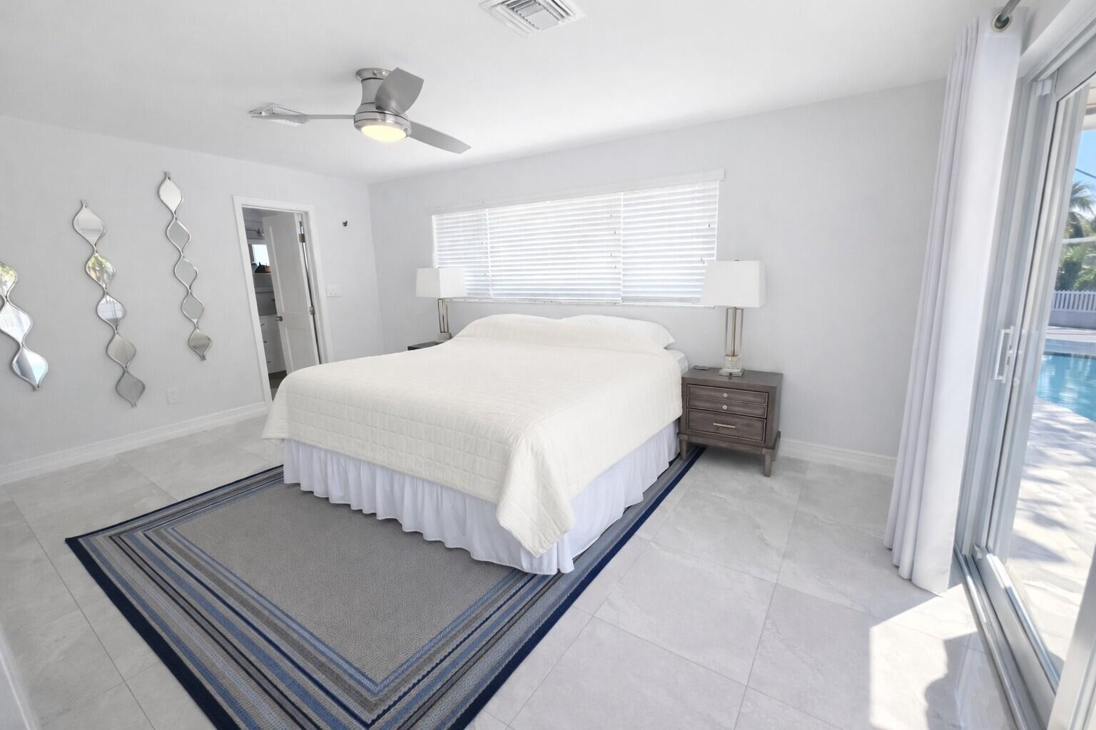 VENETIAN ISLES 2ND SEC - Residential