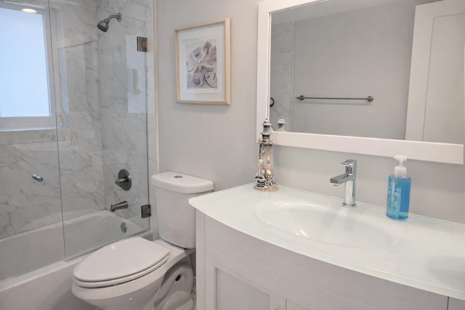 VENETIAN ISLES 2ND SEC - Residential