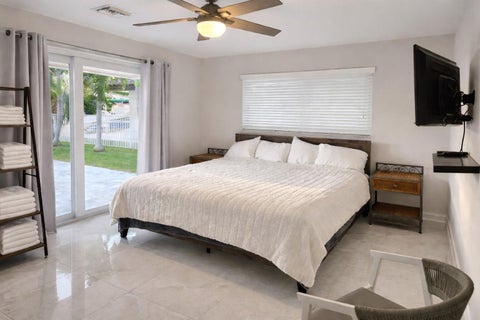 Tiny photo for 3910 NE 26th Avenue, Lighthouse Point, FL 33064 (MLS # B26017400)
