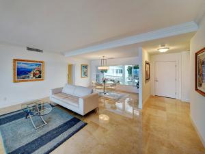 THREE HUNDRED SOUTH OCEAN - Residential