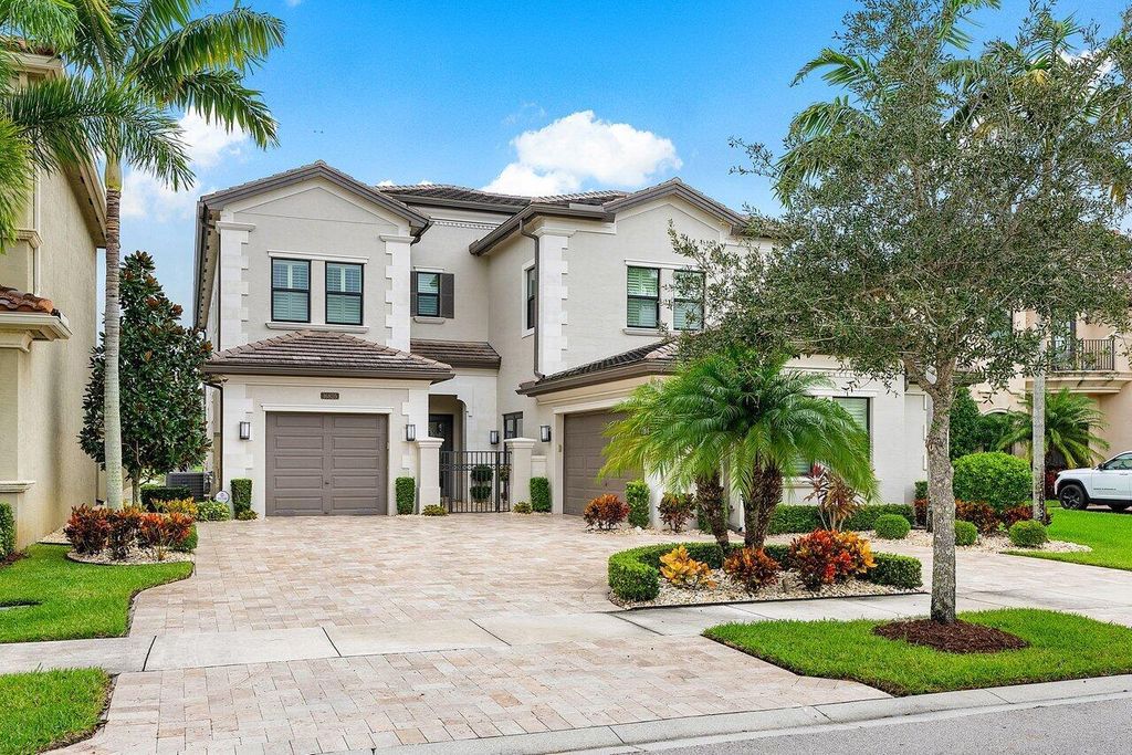 Photo of 16825 Pavilion Way, Delray Beach, FL 33446 (MLS # R10935426)