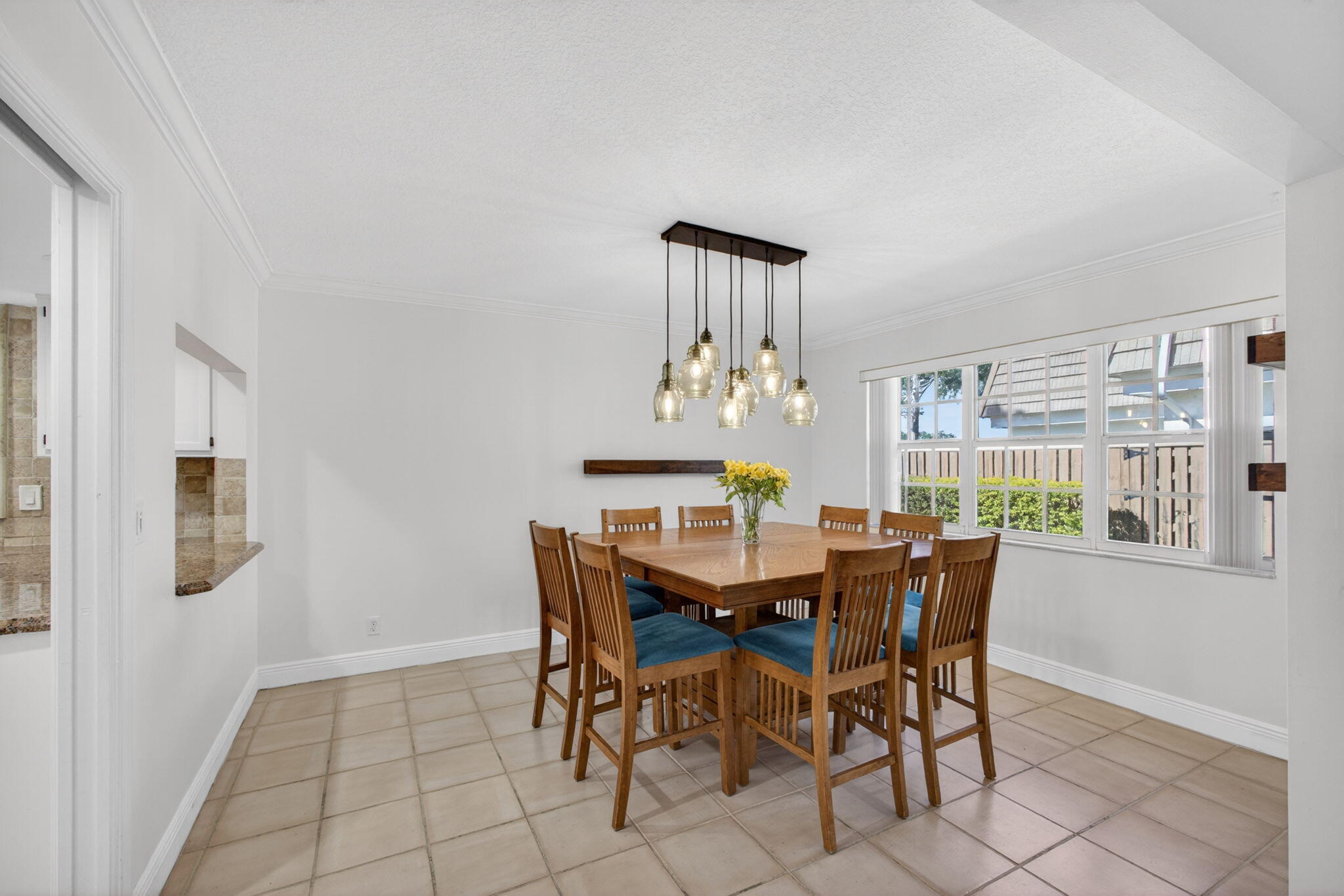WINCHESTER COURT - Residential