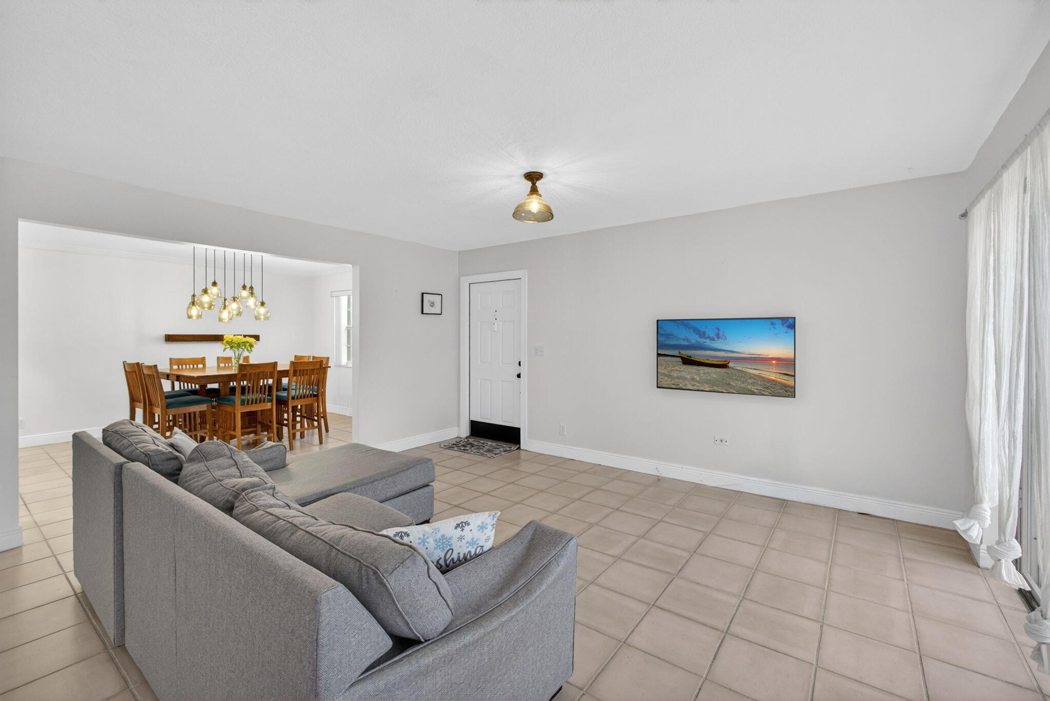 WINCHESTER COURT - Residential