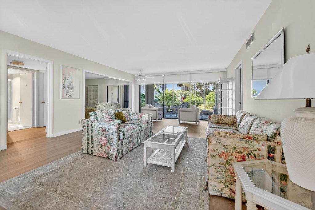 Photo of 6 Concourse Drive #A, Jupiter, FL 33469 (MLS # R11142824)