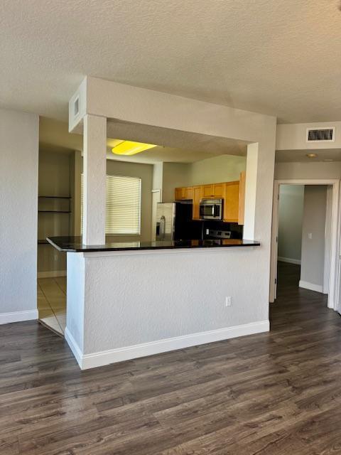 RESIDENCES AT LEGACY PLAC - Residential Lease