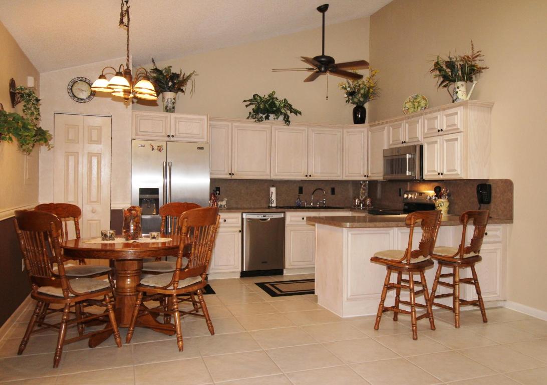 BOCA GARDENS - Residential