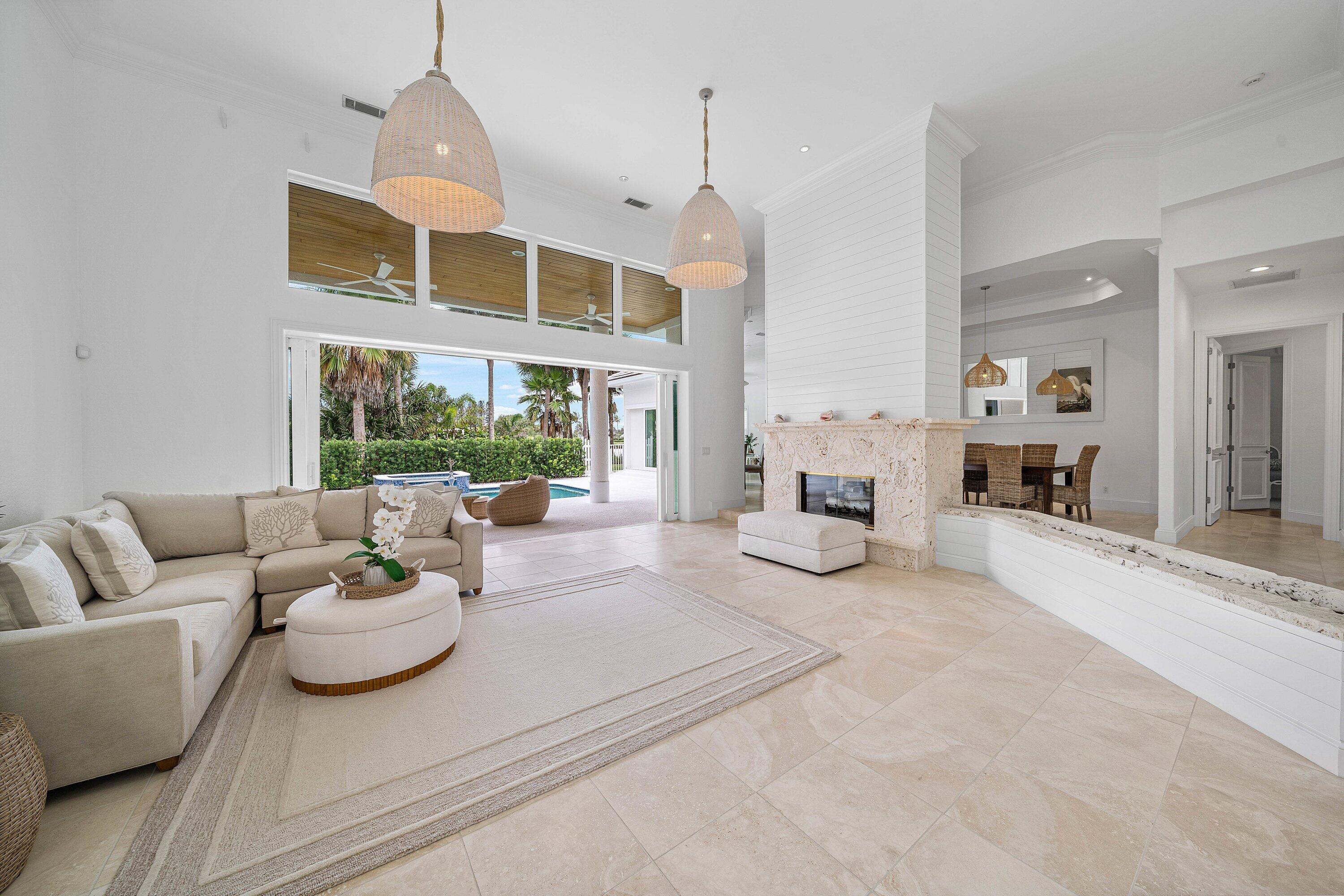 2925 SE Dune Drive