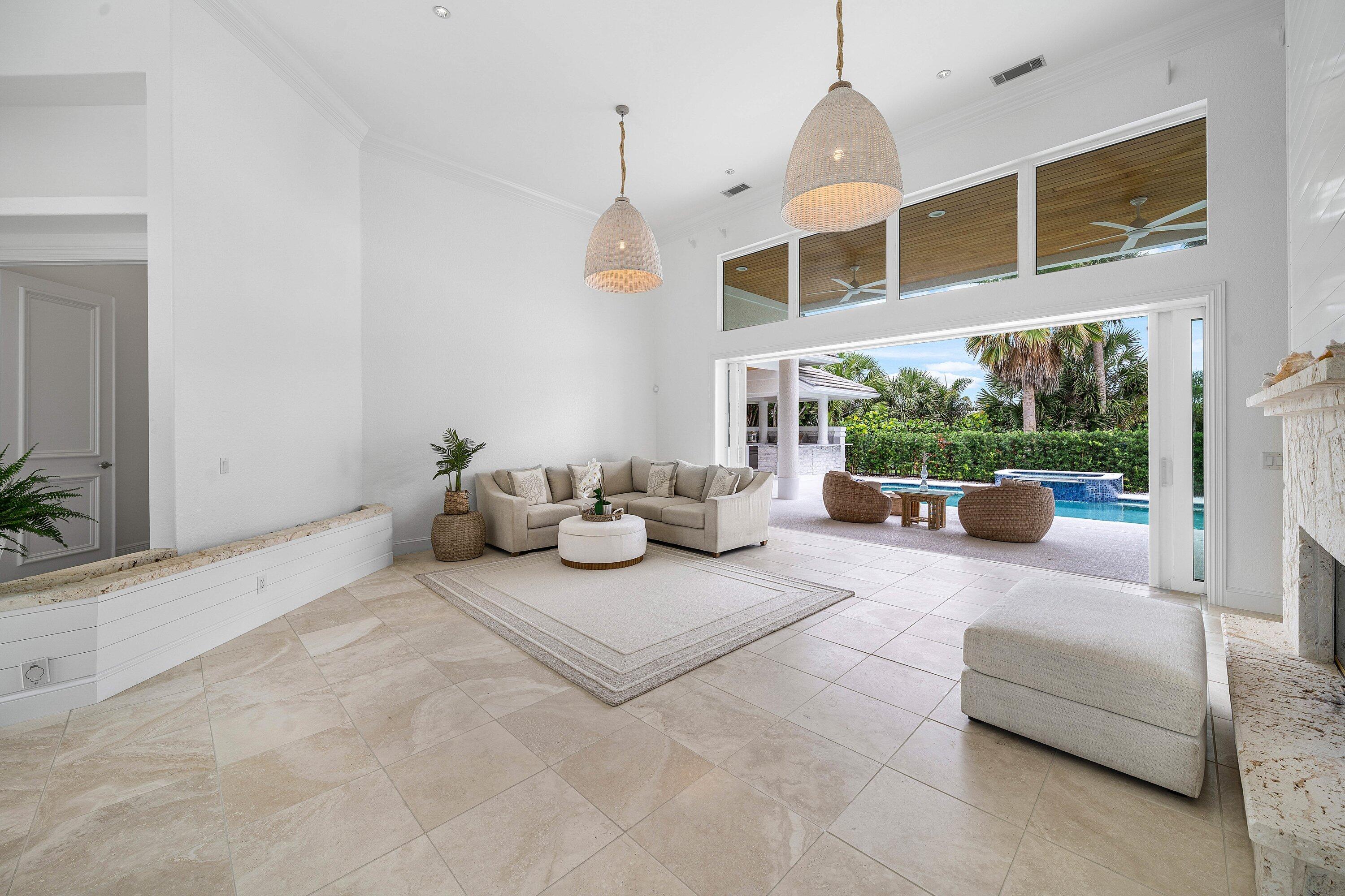 2925 SE Dune Drive