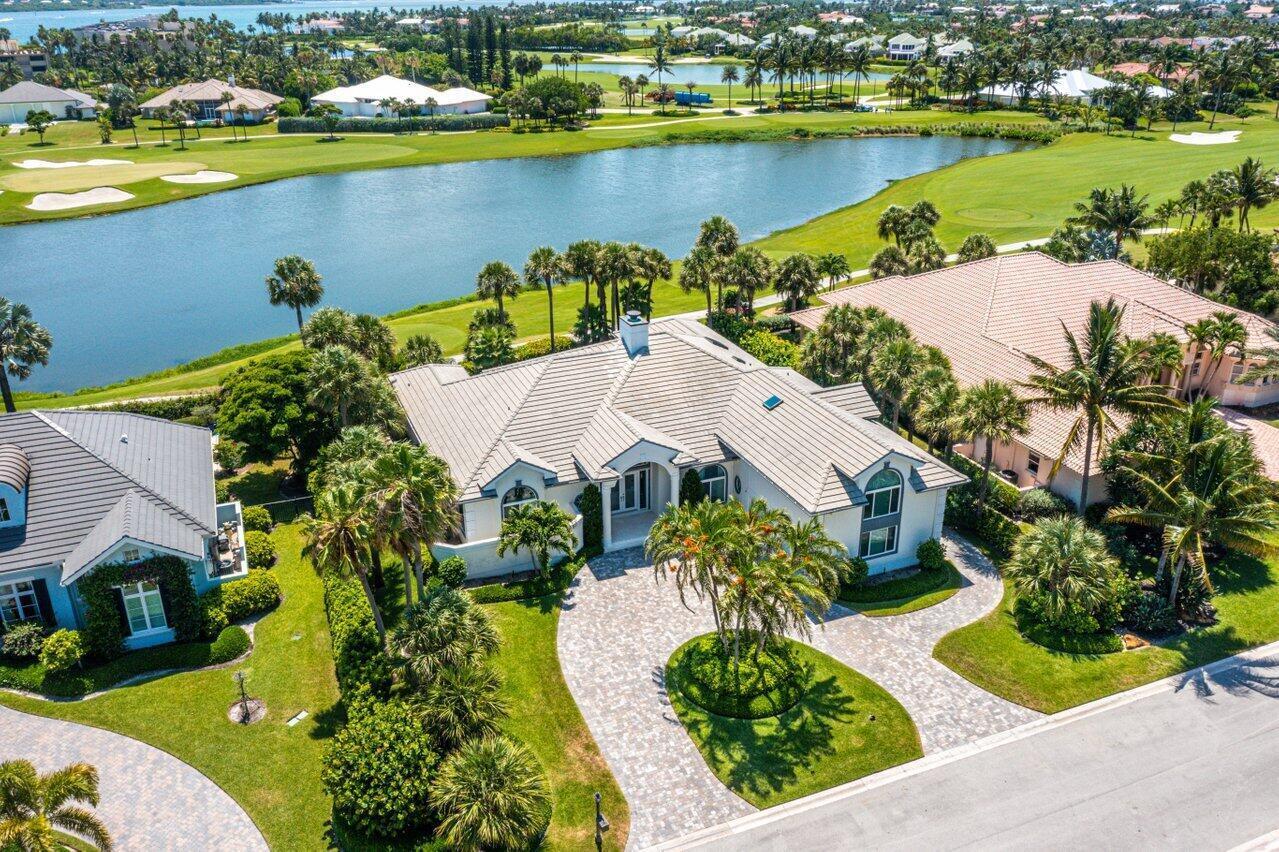 SAILFISH POINT - Residential