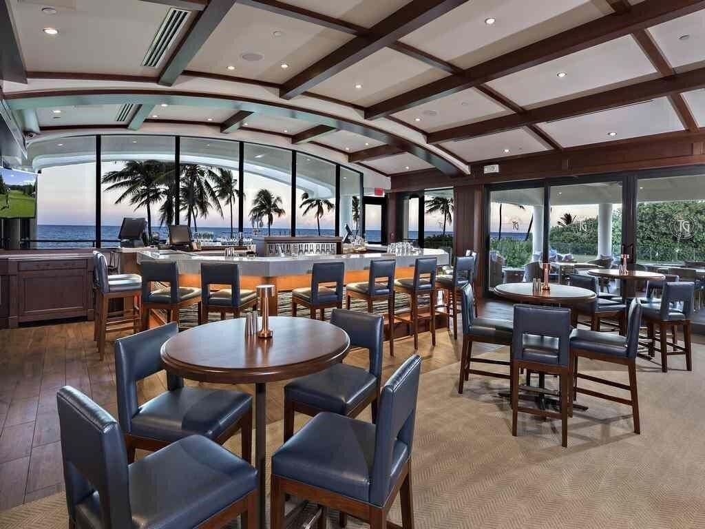 SAILFISH POINT - Residential