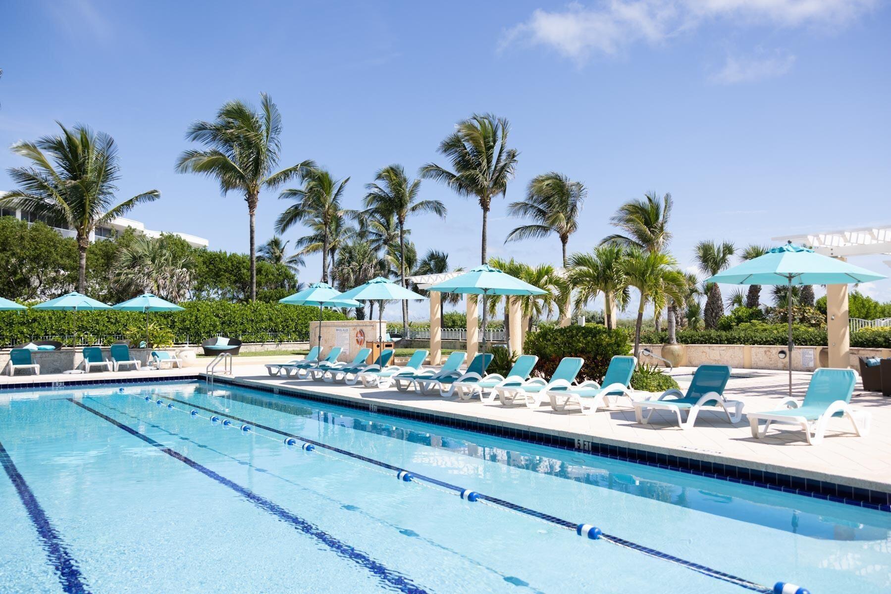SAILFISH POINT - Residential