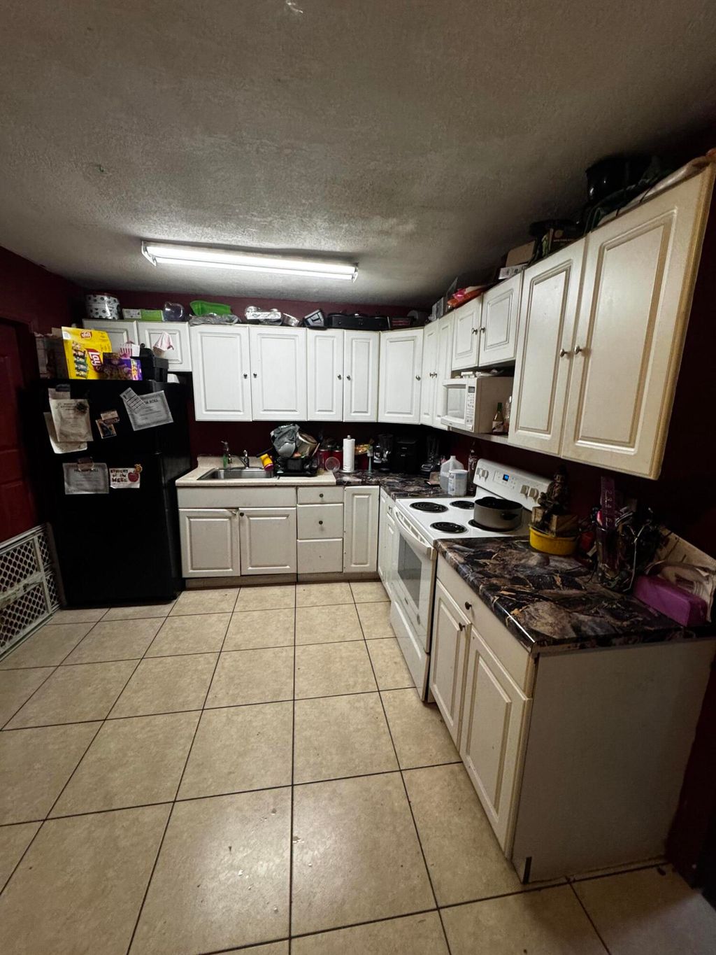 Photo of 851 NW 17th Terrace, Pompano Beach, FL 33069 (MLS # R11165840)