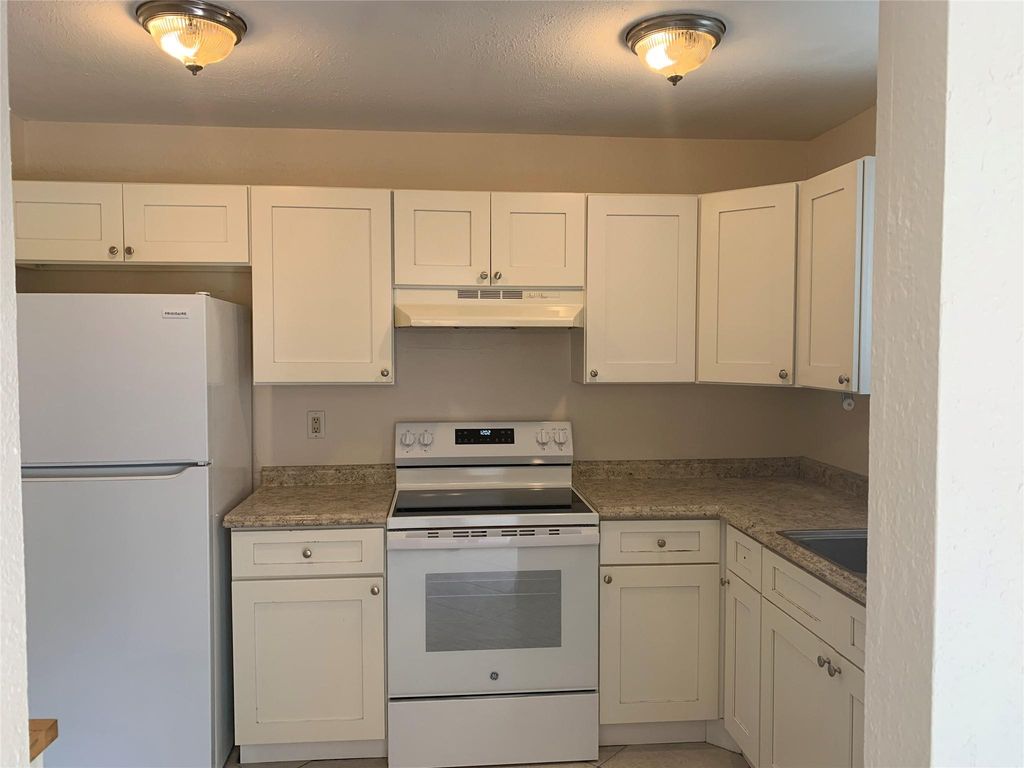 Photo of 2661 NE Savannah Road, Jensen Beach, FL 34957 (MLS # F10448718)