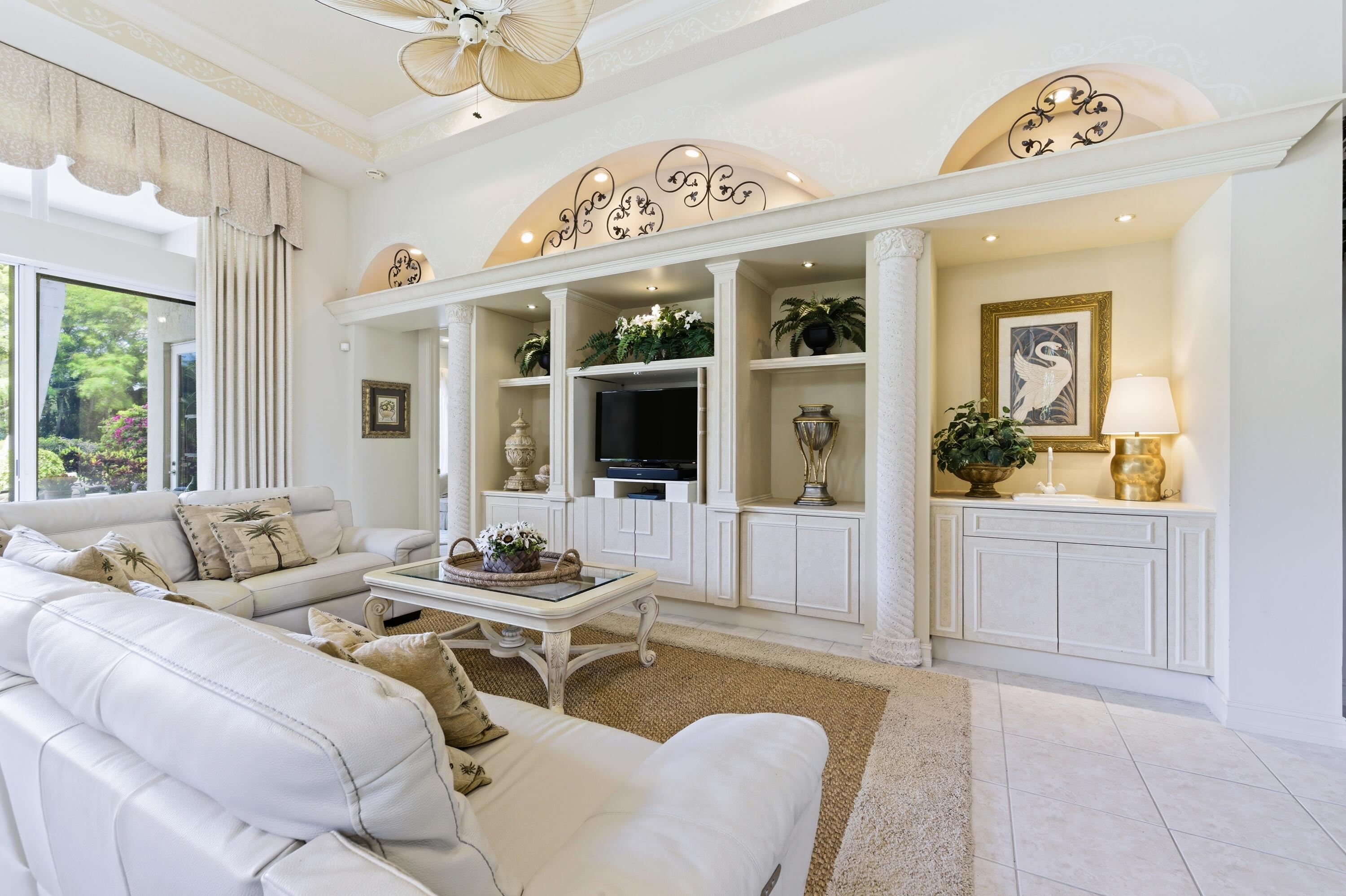 BALLENISLES LAGUNA - Residential