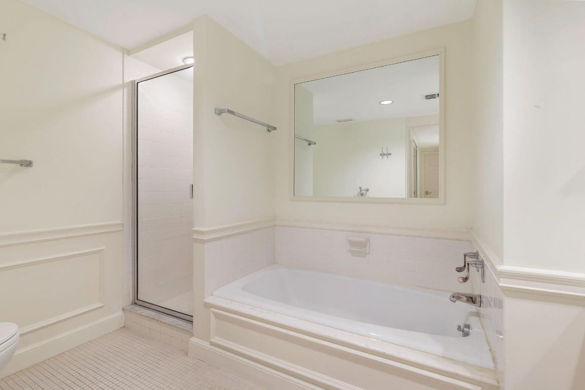 THREE THIRTY COCOANUT ROW CONDO - Residential