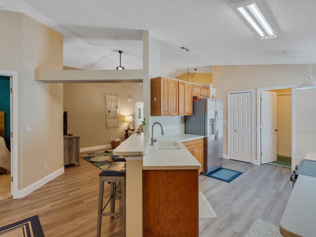 WATERFORD LAKES PHASE I S - Residential