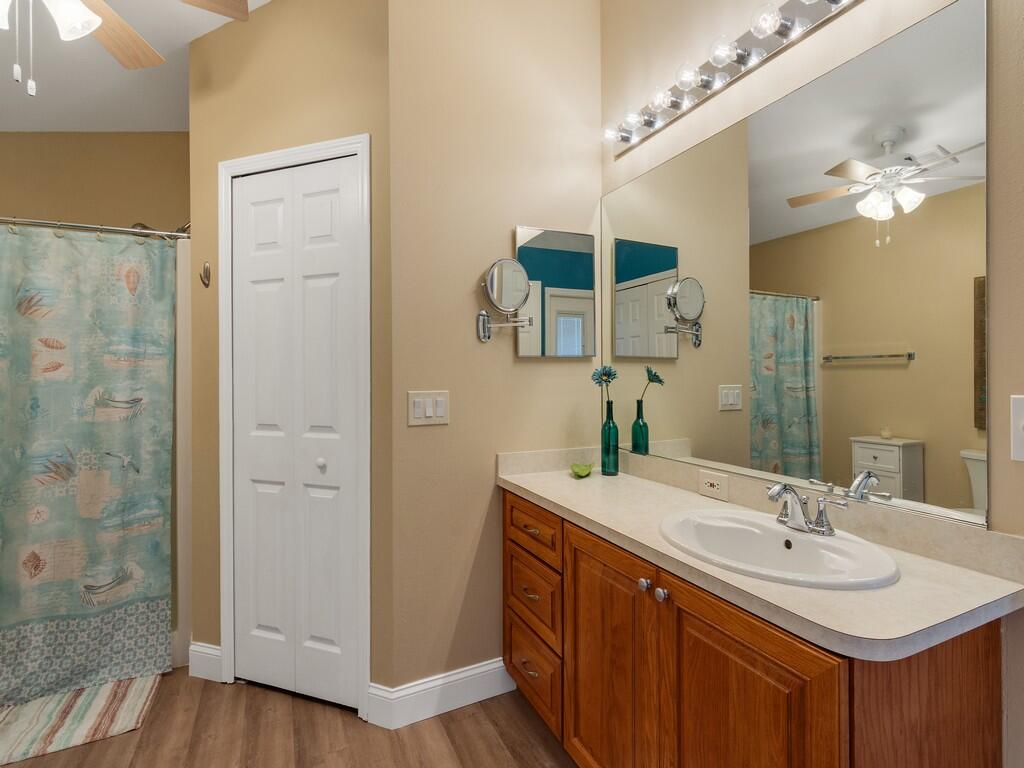 WATERFORD LAKES PHASE I S - Residential