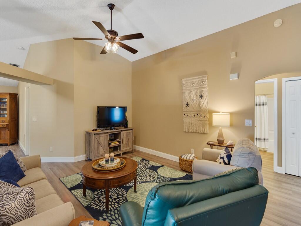 WATERFORD LAKES PHASE I S - Residential