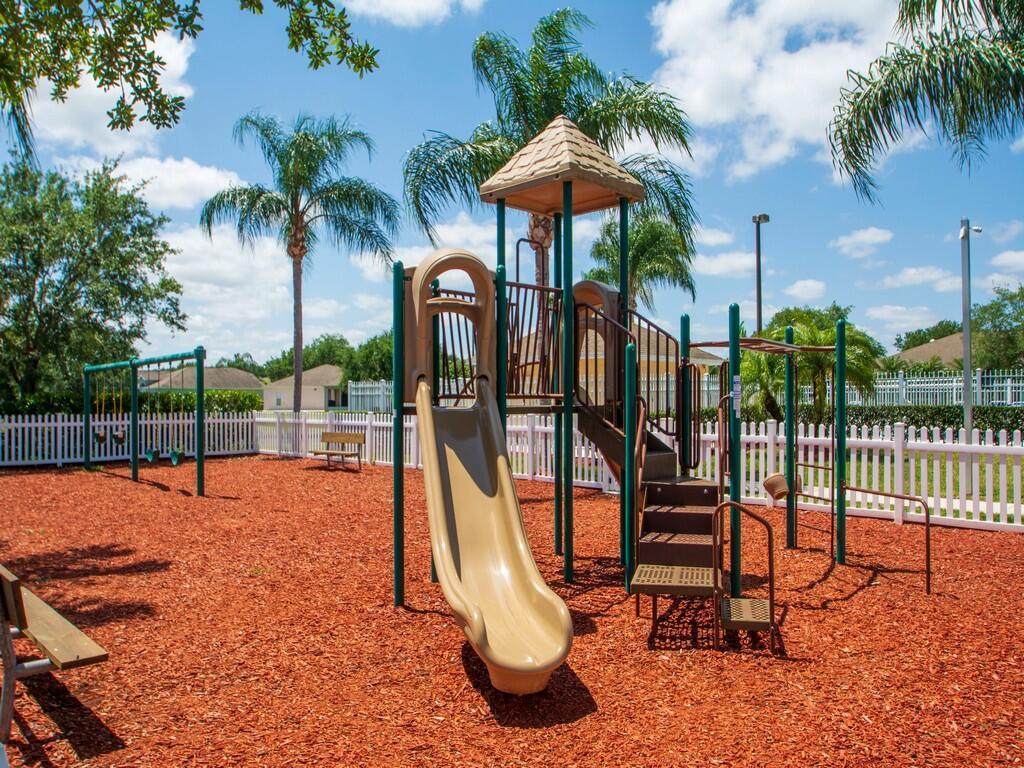 WATERFORD LAKES PHASE I S - Residential