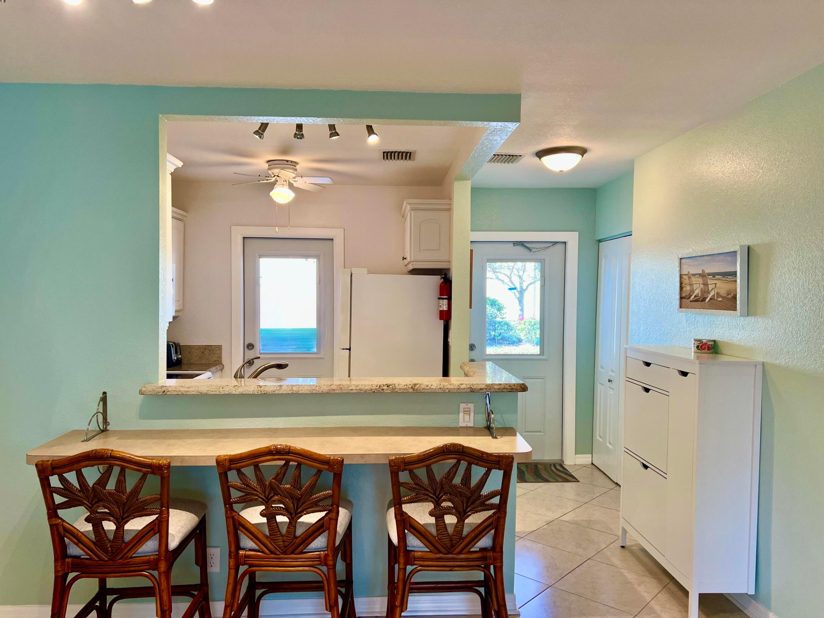 NARCISSUS GARDENS CONDO - Residential