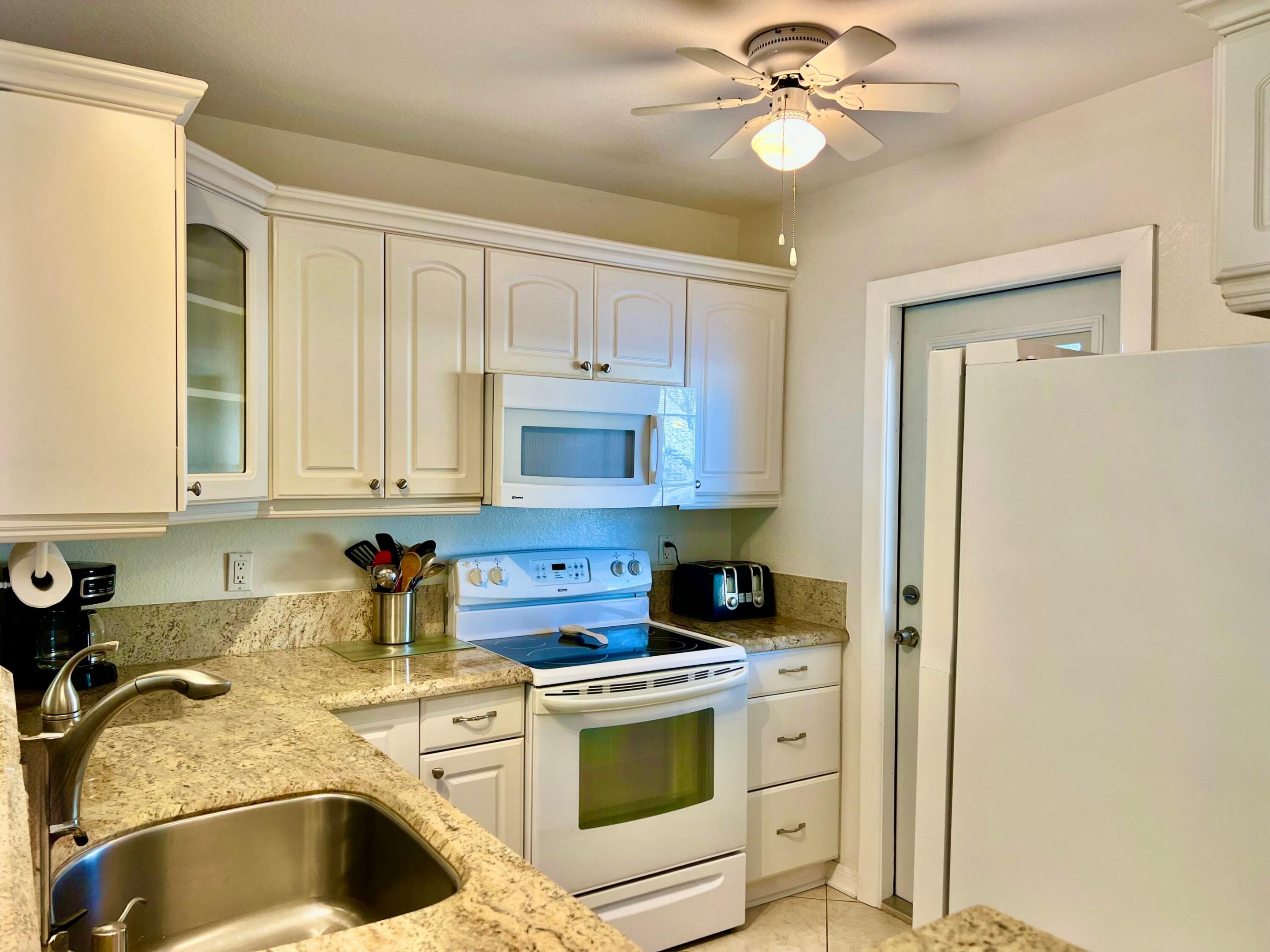 NARCISSUS GARDENS CONDO - Residential