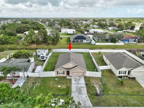 A home in Port St Lucie