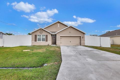 A home in Port St Lucie