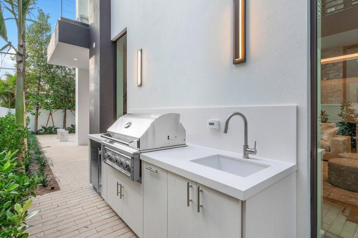 HOFMAN ADD - Residential