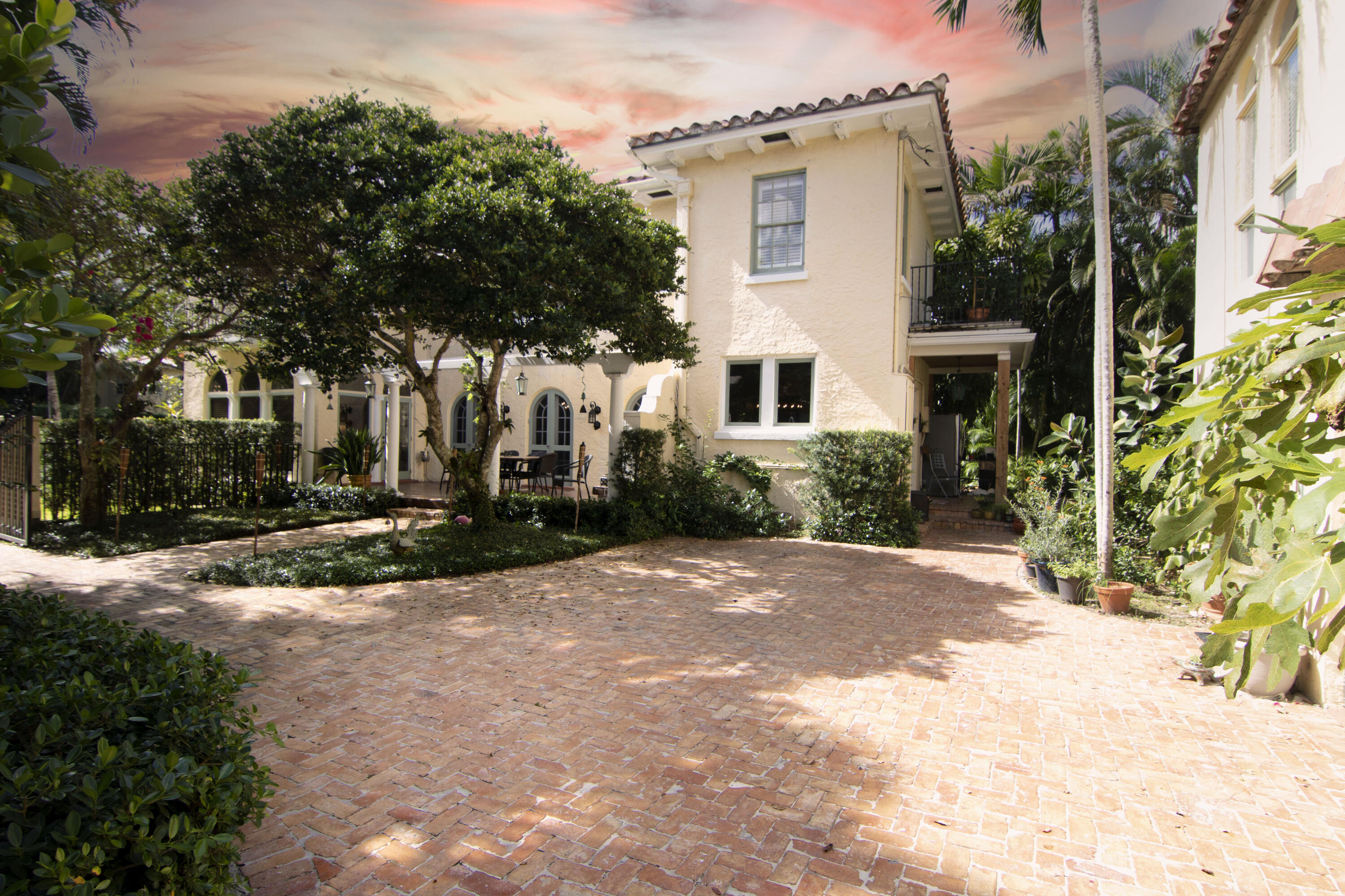 EL CID - Residential