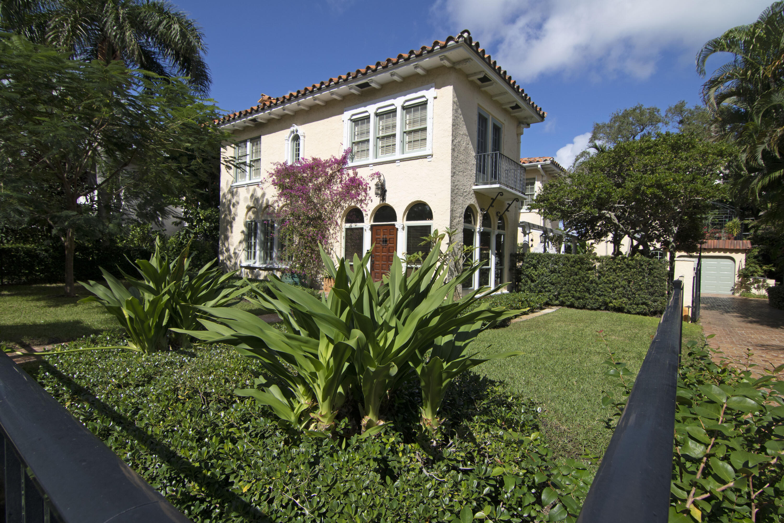 EL CID - Residential