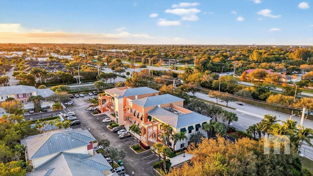 Photo of 7450 Griffin Road #270, Davie, FL 33314 (MLS # F10546808)