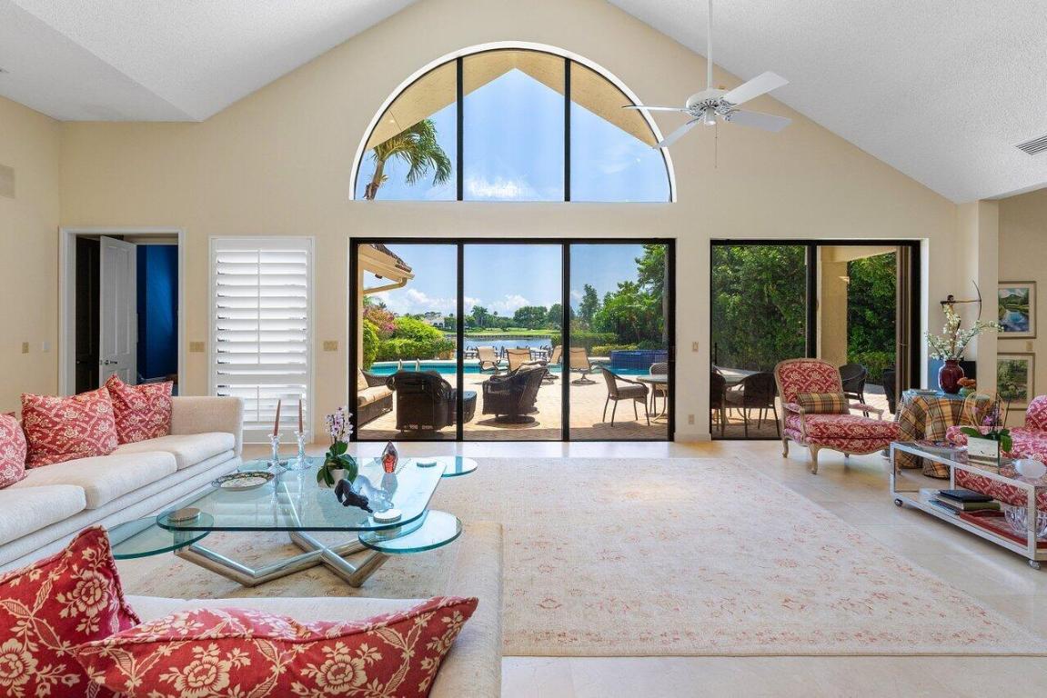 FRENCHMANS CREEK - Residential