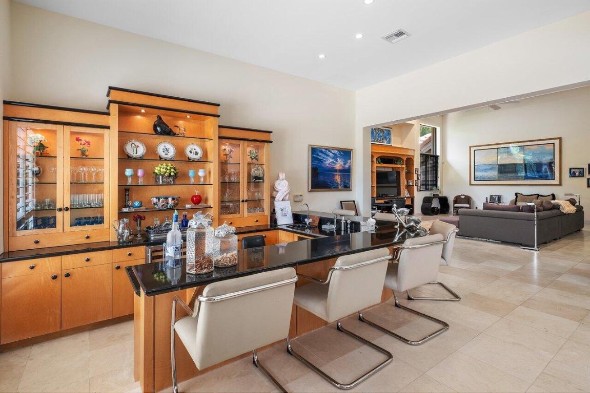 FRENCHMANS CREEK - Residential